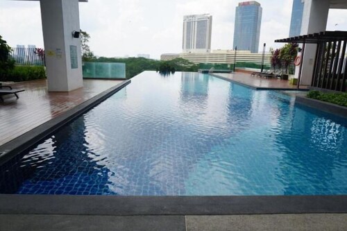 JBMidValley/Southkey Mosaic by HHF