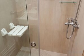 Unclassified image, 3 of 23, button - Contemporary Maison Studio Unit at Ortigas Center Pasig (Pasig)