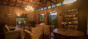 De Serenity : Exclusive Private Retreat