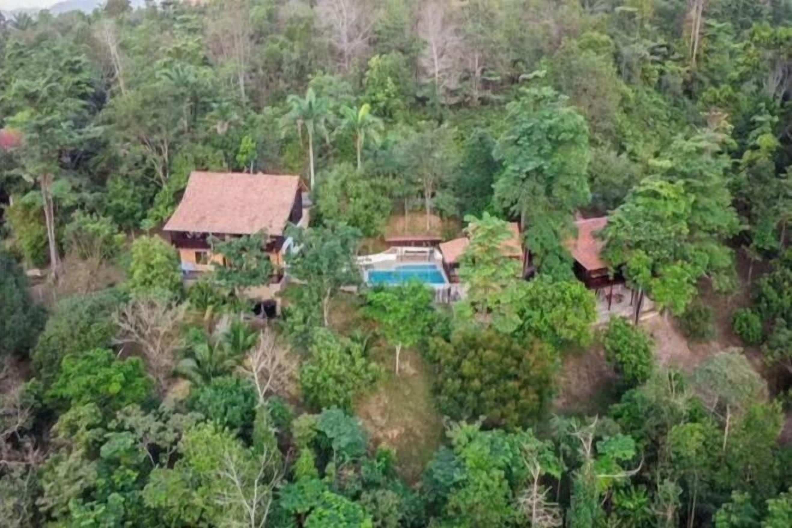 Pemandangan dari hartanah
