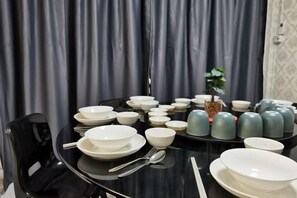 Room - Jiuhao Homestay 15pax Stay Near Airport & City by Greenage (Kota Kinabalu)