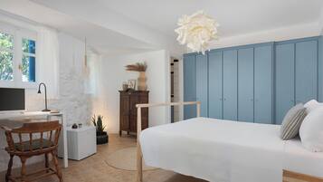 House, Garden View | In-room safe, soundproofing, iron/ironing board, travel crib