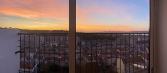 Deluxe 3-bedroom Duplex with stunning Lisbon views