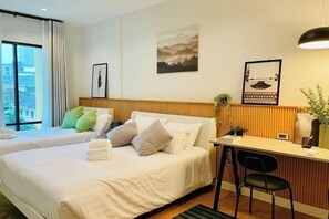 Cots/infant beds - Stylish Modern Home 4Bedroom 7Bed 200m BTS PhraKhanong, 10min ThongLo (Bangkok)