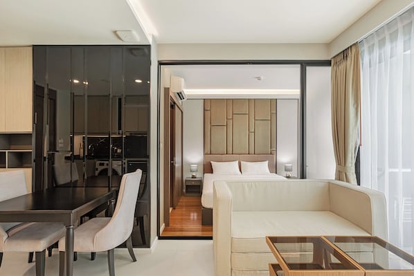 Standard Apartment, Balcony, Pool View