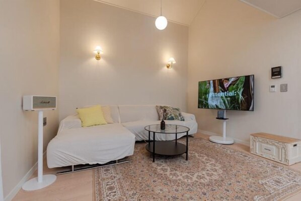 Room - Now Aewol (Jeju)