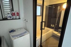 Room - Yahiro 4-chome House 2F,3F (Tokyo)