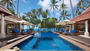 Unclassified image, 3 of 14, button - Baan Chao Lay (Koh Samui)