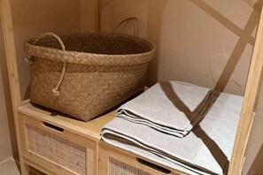 เปล/เตียงเด็กอ่อน