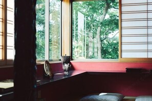 Interior - Wabisabi Kashiwaya (Oyabe)