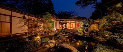 Εξωτερικός χώρος καταλύματος