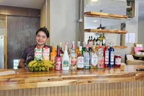 Bar (on property) - KT8 Hotel Aonang (Krabi)