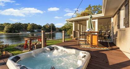 Dock, Hot Tub & Kayaks on Lake Norman | Lakeside Gem by AvantStay