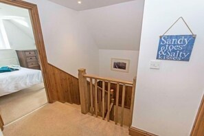 Room - Stables - BEST Sea views in Croyde! Sleeps 8 (Braunton)