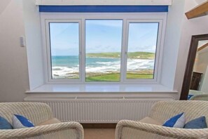 Room - Stables - BEST Sea views in Croyde! Sleeps 8 (Croyde)