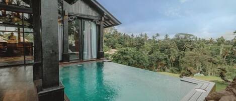 Piscina al aire libre