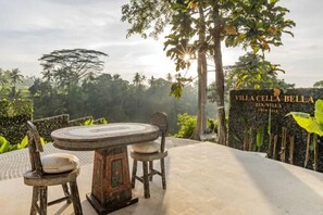 Room - Villa Cella Bella ( Bali instaworthy villa ) (Bali)