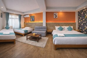 Deluxe Triple Room | Desk, laptop workspace, free WiFi - Hotel Paya Nepal (Kathmandu)