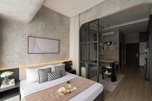 Room - Fall-in-Love Suite - The Sun Avenue (Ho Chi Minh City)