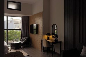 Room - Fall-in-Love Suite - The Sun Avenue (Ho Chi Minh City)