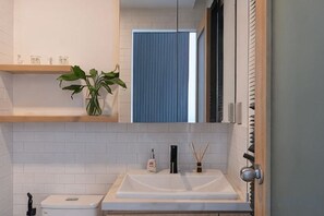 Ảnh chưa phân loại, 2 trong số 29 ảnh, nút
