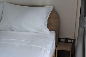 Room - Cloud9 Hometel BTS Krungthonburi Station (Bangkok)