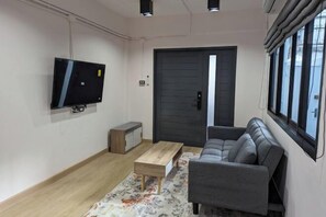 Room - Cloud9 Hometel BTS Krungthonburi Station (Bangkok)