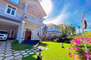 Exterior - 4 bedroom Seafront Soan Villa - Sealinks Mui Ne (Phan Thiet)
