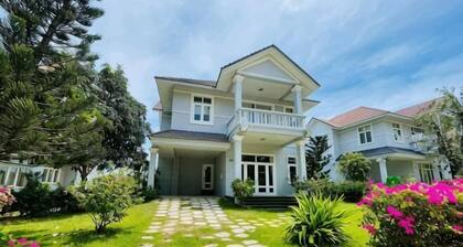 4 bedroom Seafront Soan Villa - Sealinks Mui Ne