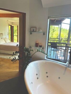 1 bedroom, iron/ironing board, Internet, bed sheets