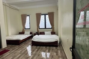 Room - VietHung Hostel-Motorbikes Renta-Tuor (Ha Giang)
