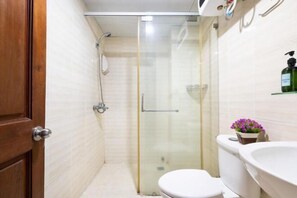 Room - Planet Saigon Hotel (Ho Chi Minh City)