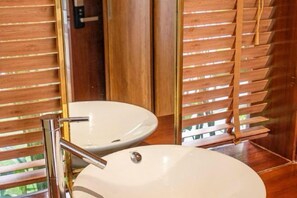 Room - Villa SuSu (Da Nang)