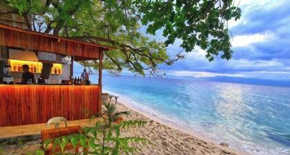 Bluewaves Resort Moalboal by Hiverooms