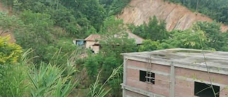 숙박 시설 구내