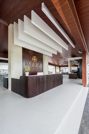 Lobby lounge - Maha Resort Bali (Canggu)