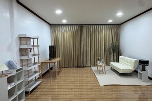 Unclassified image, 2 of 15, button - Jaiko home&hotel (Khlung)