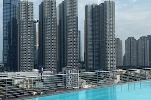 Unclassified image, 2 of 77, button - An Corner - Pearl Plaza 10 mins Landmark 81 (Ho Chi Minh City)