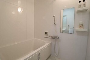 Bathroom - idealyuhigaoka (Osaka)