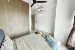 Unclassified image, 2 of 6, button - 3806 Macrolink 6pax Cozy Legoland Netflix BySTAY (Iskandar Puteri)