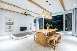 Room - ULU 1 · 2br villa (Bali)