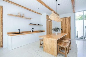 Room - ULU 1 · 2br villa (Bali)