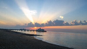 On the beach, sun loungers, beach towels - Giant Seafront Palace, Town, Walled Garden, Super King Bedroom Suites, & Parking (Eastbourne)