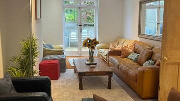 Fireplace, video games, DVD player, books