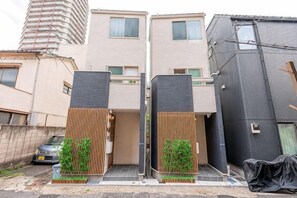 Unclassified image, 4 of 11, button - KYARA HOTEL Hikifune (Tokyo)