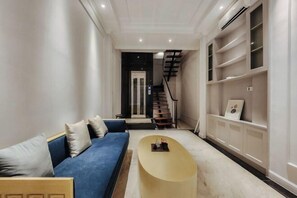 Interior - VietHOME-25 sqm, Old Quarter, Lift, Opera House 5 (Hanoi)