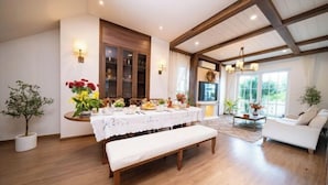 Room - Chang Luxury Villa Beach View (Phan Thiet)