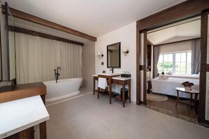 Room - Chang Luxury Villa Beach View (Phan Thiet)