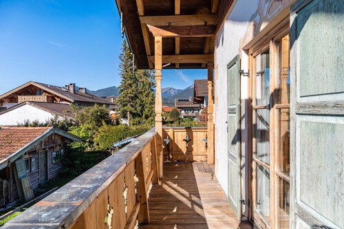 Apartment 'Waldruhe' with Mountain View, Balcony and Wi-Fi