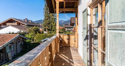 Apartment 'Waldruhe' with Mountain View, Balcony and Wi-Fi